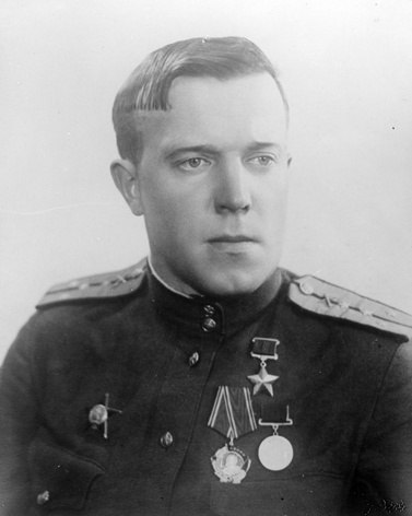 Юрьев Михаил Макарович.Командир 1-го артиллерийского дивизиона 62-го артиллерийского полка 8-й ...