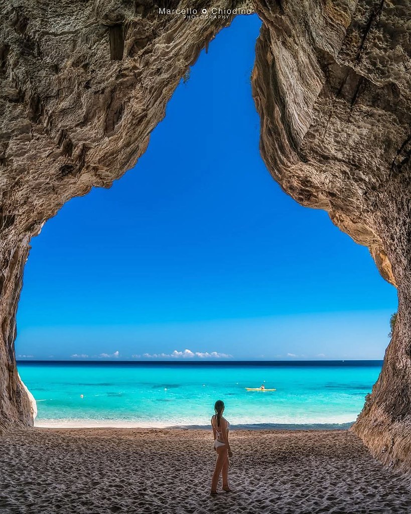 ���� Cala Luna.��������, ��������������� ���� � ������ ������ �� ��������� ��������� ������� ...