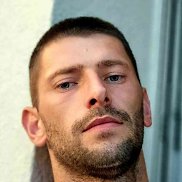 lukasz, 32 , 