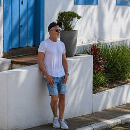Robert, �����������, 60 ���
