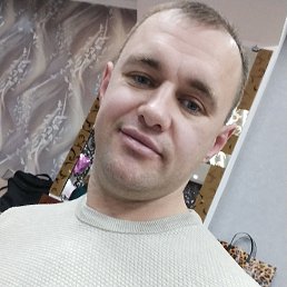 Denis, 40, 