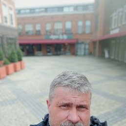 ������, 49 ���, ������-��-����