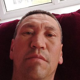 ����, �����������, 52 ����