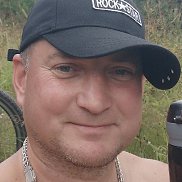 Artem Sergijakov, 46 ,  