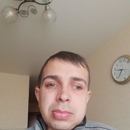 Max, 28, --