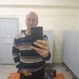 �������, 42 ����, ������������