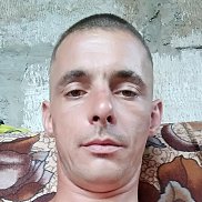 Denis, 38 , 