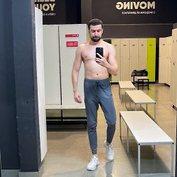 Nikita, 35 , 