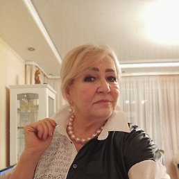 Zoya, 65, 
