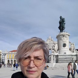 Olga, 49, 