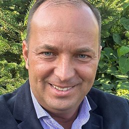 ���, ������, 42 ����