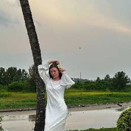 Viktoria, 29, 