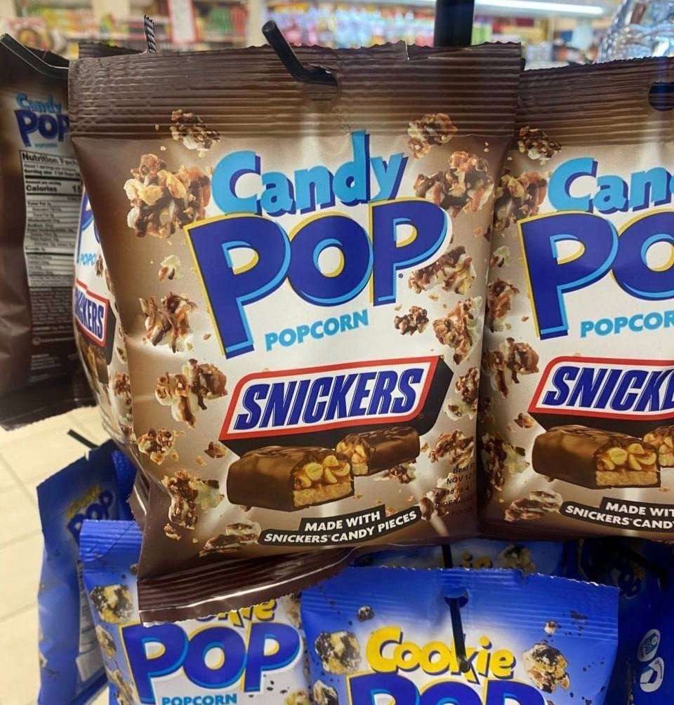    Twix, Snickers, Oreo  M&M'S    .