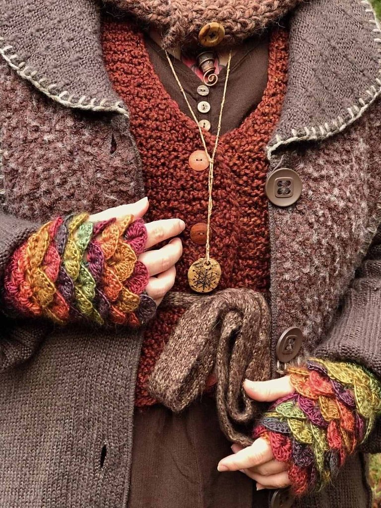   !  .     ,    .   ...