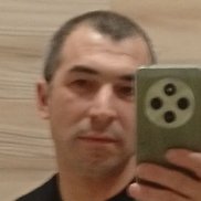 Aleksandr, 39 , -