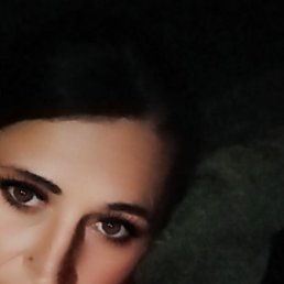 Nina, 33, 
