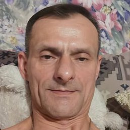 Denis, , 46 