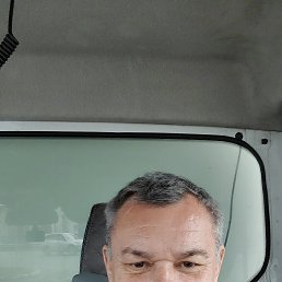 Igor, 49, 