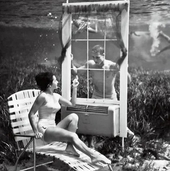 Первая подводная фотография моделей была создана в 1938 году фотографом Брюсом Мозертом. Его работы ... - 3