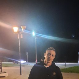 �������, 37 ���, �����������