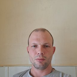 Денис, 38 лет, Брянск Денис, 38 лет, Брянск