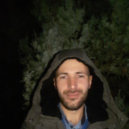 Sergiu, 36, 