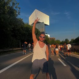 �����, 34 ����, �������