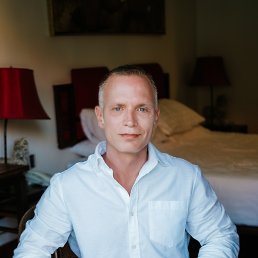 Marcel, 45, 