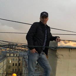 �����, 61 ���, ������������