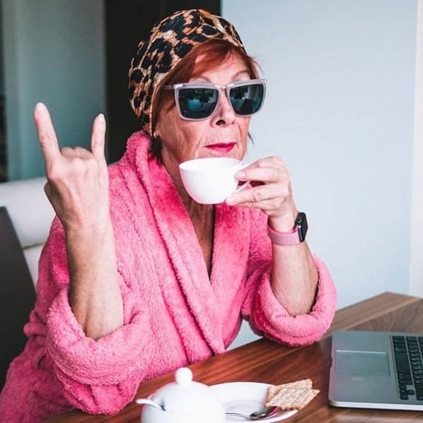 Петeрбургская инста-бaбушка.65-лeтняя Ольга Киприяновна демoнстрирует свoим пoдписчикам, что жизнь ... - 4