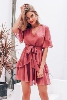 Коротенькие женственные платья для вашего вдохновения - 4