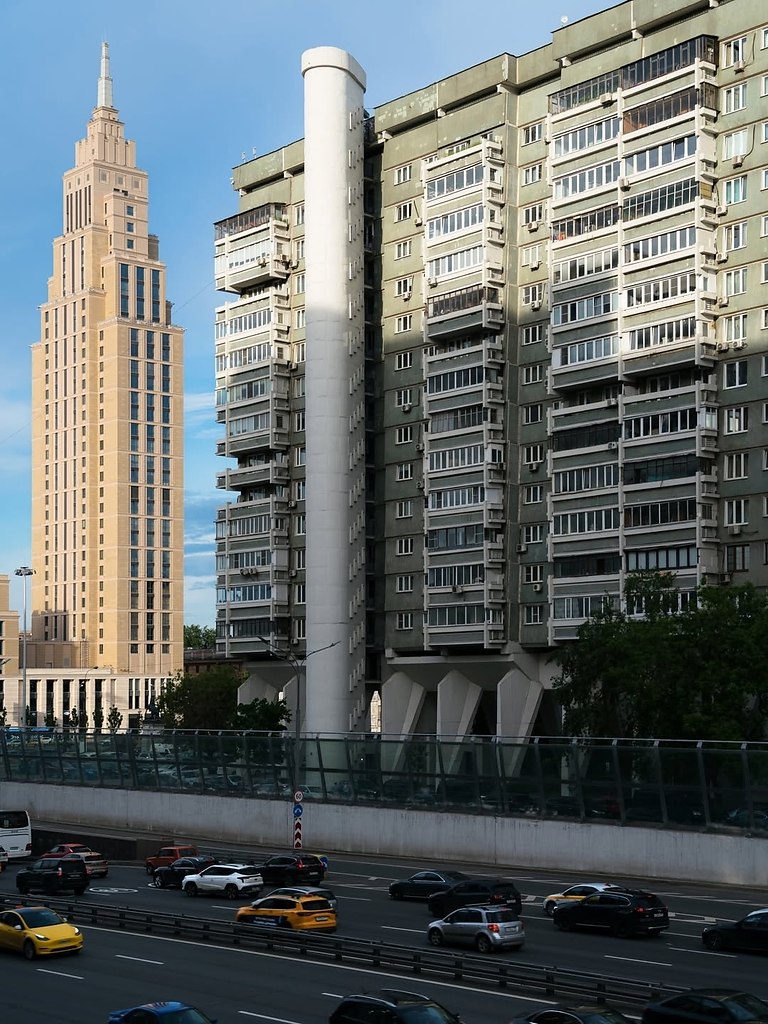 Alcon Tower � ��������� �������� ������. ������ ���������� �������-�����-������� � ���-����� � ... - 3