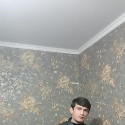 Shuhrat, 19, 