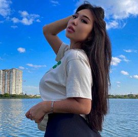 Gulmira Asylbekova, 24 , 