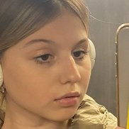 Маша, 18 лет, Москва Маша, 18 лет, Москва