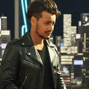 Asif Shaikh, 25 ���, �����������