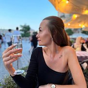 Карина, 26 лет, Москва Карина, 26 лет, Москва