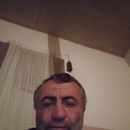 Armen, 44, 