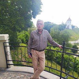 Pavel, 68, 