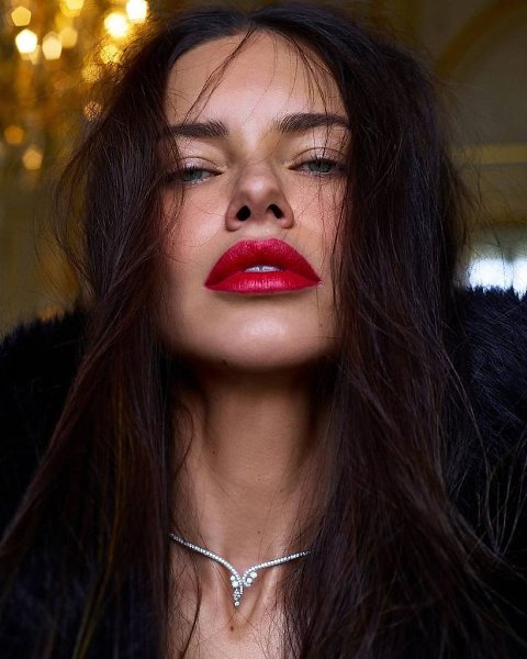Ирина Шейк и Адриана Лима снялись для нового выпуска Vogue France. Красотки, глаз не оторвать - 5
