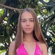 Маша, 18 лет, Калининград Маша, 18 лет, Калининград
