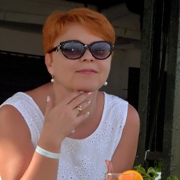 Olga, 48, 