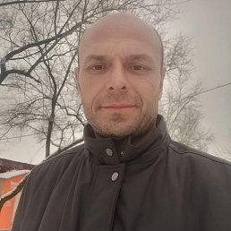 Mustafa, 46, 