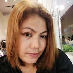 Lyn, 40, 