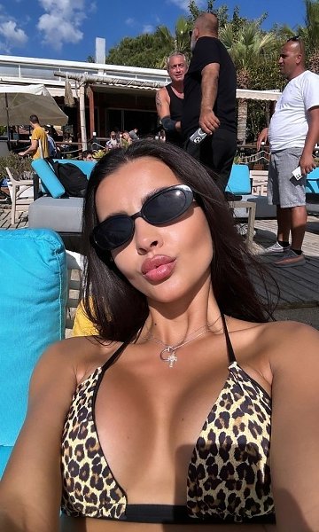 Кристина Бухынбалтэ заявила, что не боится оставлять Ваню одного, пока она находится по делам в ...