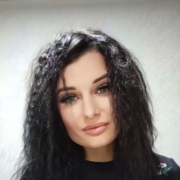 Mihaela, 28, 