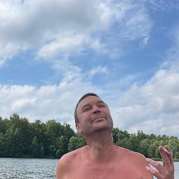 Leonid Sveshnikov, 49 ���, ������