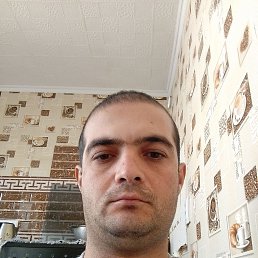 Aziz Saidov, 32, -