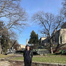 ������, ������, 52 ����