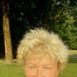 Nika, 53, 